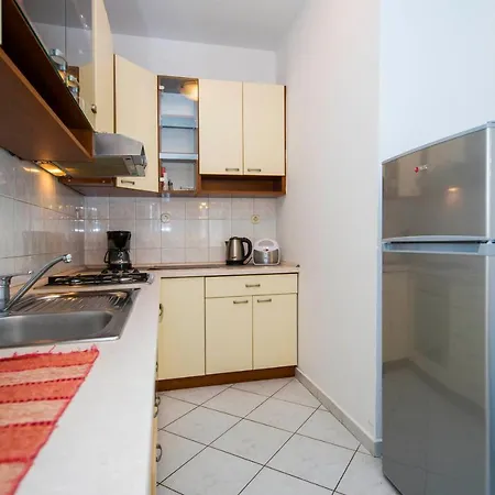 3 Bedroom Antonio Kastela