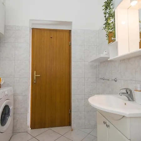 Apartment 3 Bedroom Antonio Kastela