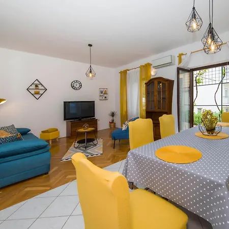 3 Bedroom Antonio
